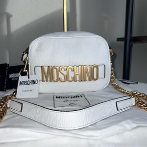 NWT Moschino Couture White Crossbody Gold Chain Strap Designer Logo Purse Bag